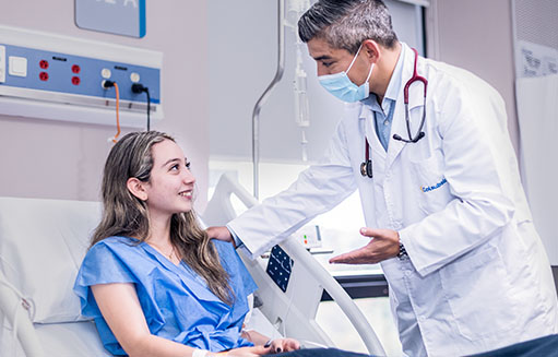 paciente de la clinica oncologica 127 atentida por doctor
