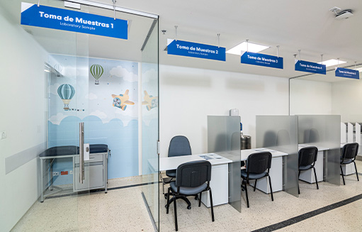 sala para toma de muestras de laboratorio